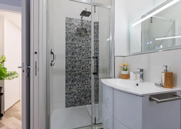 Spacious 2br Trastevere & Campo Dei Fiori Apartment